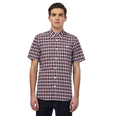 Red checked short sleeved shirt